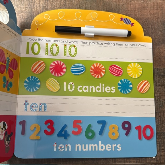 Write and Wipe ABC 123 (Scholastic Early Learners) by Scholastic Inc. - Picture 6 of 7